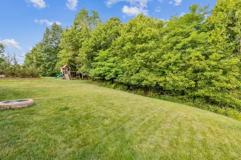 Exterior - 8629 Doris Pl, Cleves, OH 45002 photo 4 of 4