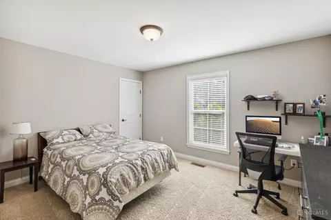 Bedroom - 8629 Doris Pl, Cleves, OH 45002 photo 4 of 5