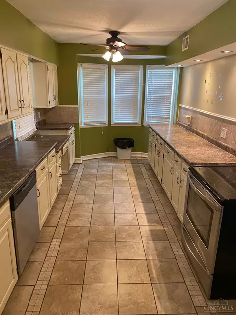 10559 Hamilton Ave, Cincinnati, OH 45231 photo 13