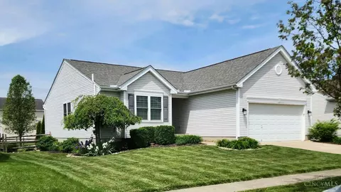 1202 Linford Cir, Hamilton Township, OH 45039