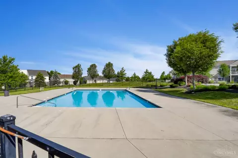 7876 Bridge Point Dr, Cincinnati, OH 45248 photo 40