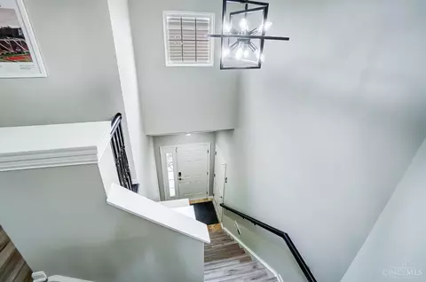 7876 Bridge Point Dr, Cincinnati, OH 45248 photo 6