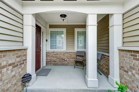 7876 Bridge Point Dr, Cincinnati, OH 45248 photo 3