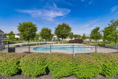 7876 Bridge Point Dr, Cincinnati, OH 45248 photo 41