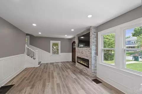 3963 Parker Pl, Cincinnati, OH 45217 photo 8