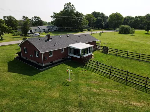 View/Area - 3781 Eaton Rd, Hamilton, OH 45013 photo 3 of 4
