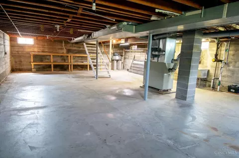 Other - 3781 Eaton Rd, Hamilton, OH 45013 photo 3 of 10