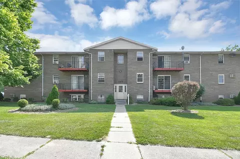 5479 Camelot Dr #18, Fairfield, OH 45014