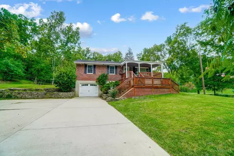 6639 Taylor Rd, Cincinnati, OH 45248