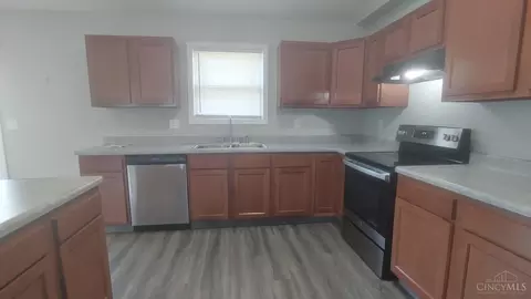 Other - 960 Golfview Dr, Hamilton, OH 45013 photo 1 of 9
