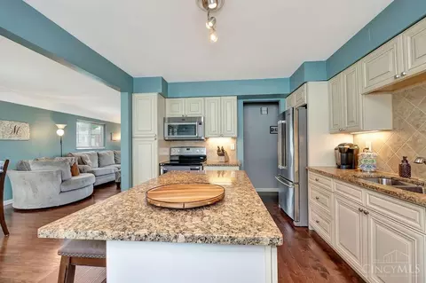 5320 Gander Dr, Cincinnati, OH 45238 photo 14