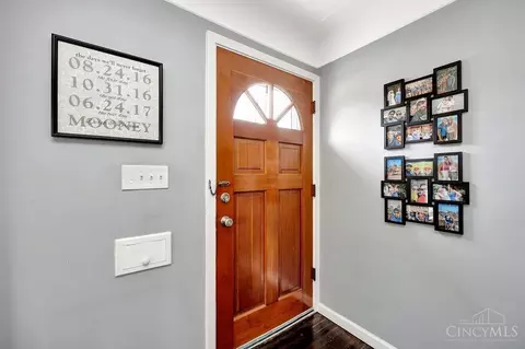 5320 Gander Dr, Cincinnati, OH 45238 photo 3