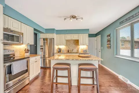 5320 Gander Dr, Cincinnati, OH 45238 photo 11