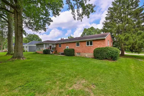 Exterior - 5521 Pinecrest Dr, Cincinnati, OH 45238 photo 11 of 11