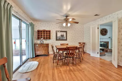 Dining - 5521 Pinecrest Dr, Cincinnati, OH 45238 photo 1 of 3