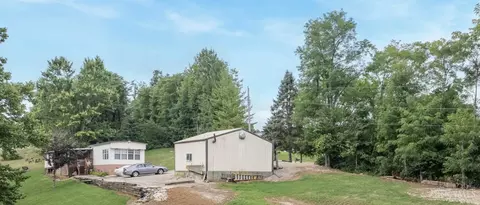 7944 Hartford Rdg, Aurora, IN 47001