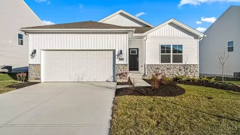 6136 Lakefield Pl, Goshen Twp, OH 45150
