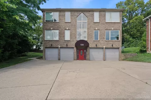 526 Clinton Springs Ave #D, Cincinnati, OH 45217