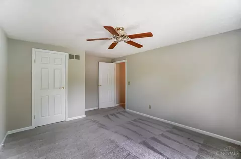 9225 Fields Dr, Mason, OH 45040 photo 38
