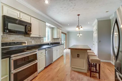 9225 Fields Dr, Mason, OH 45040 photo 17