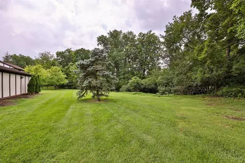7875 Sagamore Dr, Cincinnati, OH 45236 photo 31