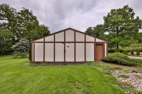 7875 Sagamore Dr, Cincinnati, OH 45236 photo 35