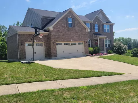 5766 Senour Dr, West Chester, OH 45069