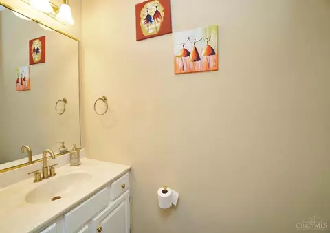 769 Dorgene Ln, Cincinnati, OH 45244 photo 33