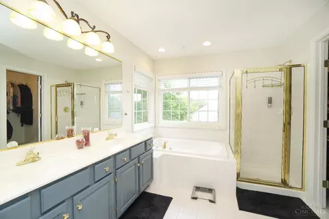769 Dorgene Ln, Cincinnati, OH 45244 photo 15