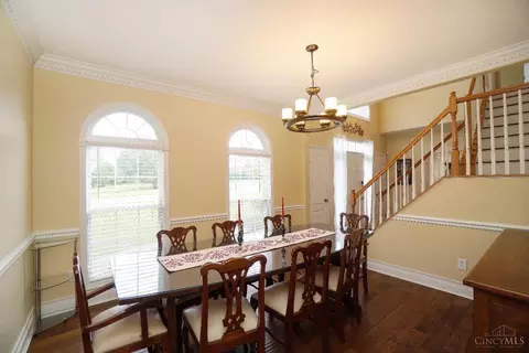 769 Dorgene Ln, Cincinnati, OH 45244 photo 32