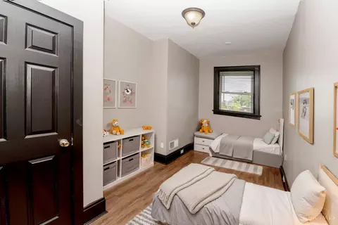 Bedroom - 429 Wilkinson St, Cincinnati, OH 45206 photo 6 of 7