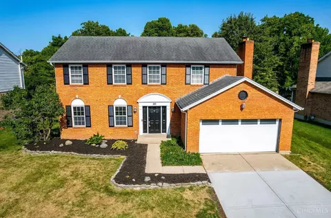 30 Carousel Cir, Fairfield, OH 45014