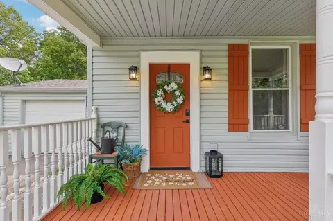 334 Crestline Ave, Cincinnati, OH 45205 photo 2