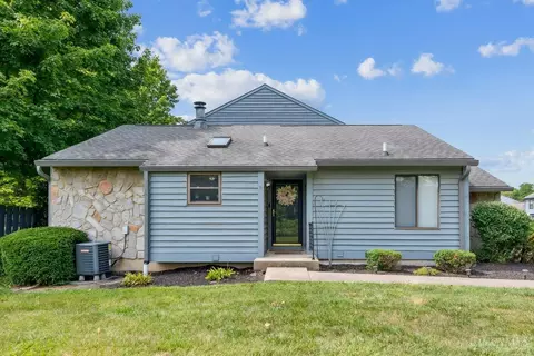 1105 Kensington Ln, Cincinnati, OH 45245
