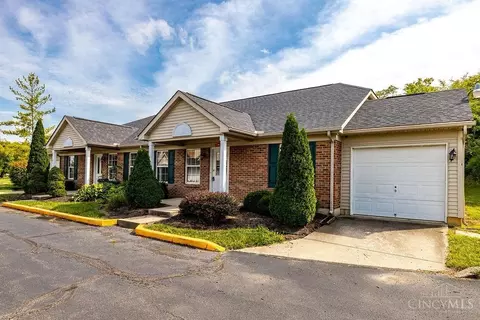 39 Indian Cove Cir, Oxford, OH 45056
