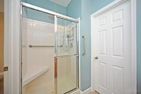 Bath - 4274 Gensen Loop, Cincinnati, OH 45245 photo 2 of 4