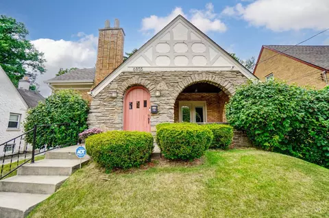 6855 Elwynne Dr, Silverton, OH 45236