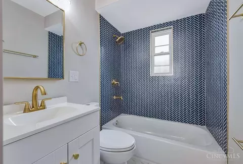 Bath - 649 Maple Dr, Reading, OH 45215 photo 1 of 2
