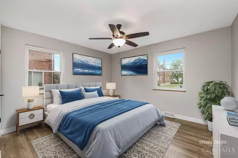 Bedroom - 649 Maple Dr, Reading, OH 45215 photo 6 of 10