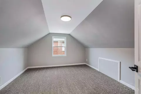 Bedroom - 649 Maple Dr, Reading, OH 45215 photo 10 of 10