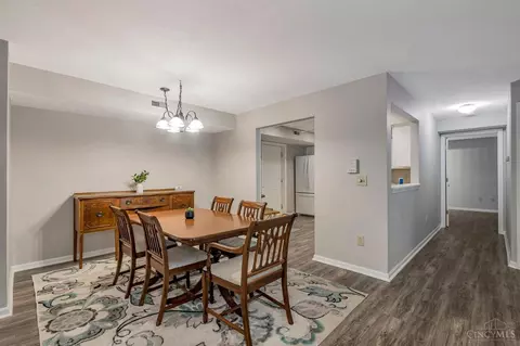 835 Neeb Rd #2, Cincinnati, OH 45233 photo 6