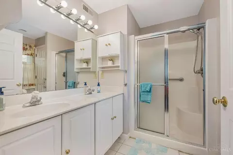 835 Neeb Rd #2, Cincinnati, OH 45233 photo 18