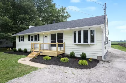 2816 St Rt 131, Fayetteville, OH 45118