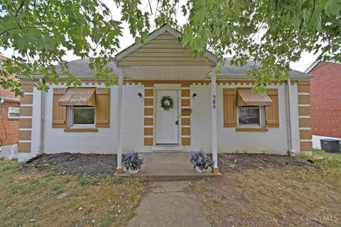 580 Orchard View Pl, Cincinnati, OH 45238