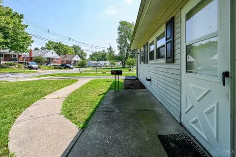 Exterior - 4297 Williams Ave, Cincinnati, OH 45236 photo 2 of 4