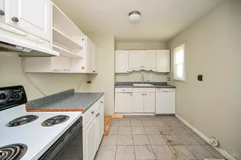 Kitchen - 4297 Williams Ave, Cincinnati, OH 45236 photo 1 of 3