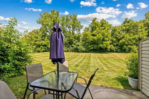 Exterior - 7814 Hackney Cir, Maineville, OH 45039 photo 5 of 6