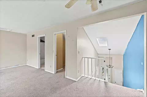 Entry Way - 7814 Hackney Cir, Maineville, OH 45039 photo 3 of 3