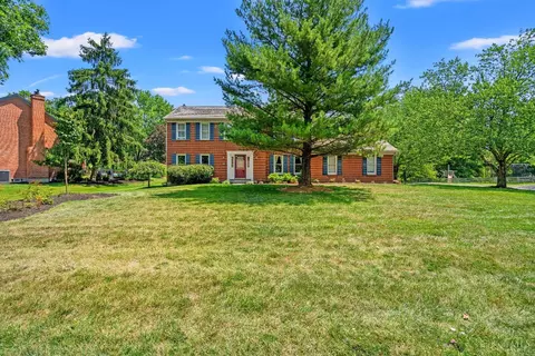 6250 Shadow Hill Way, Loveland, OH 45140