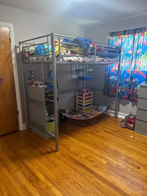 Bedroom - 687 Hoffman Ave, Williamsburg, OH 45176 photo 3 of 3